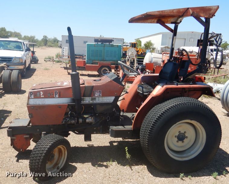 image for item HO9840 Case IH 275  tractor