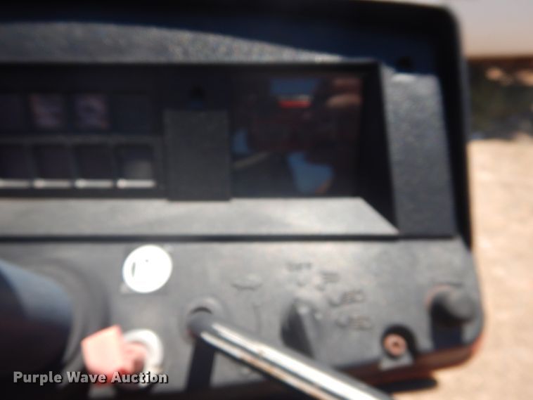 image for item HO9840 Case IH 275  tractor