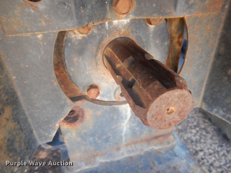 image for item HO9840 Case IH 275  tractor