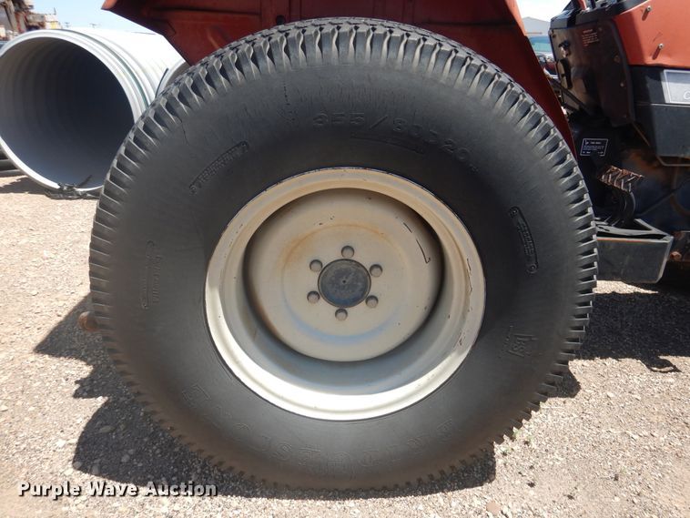 image for item HO9840 Case IH 275  tractor