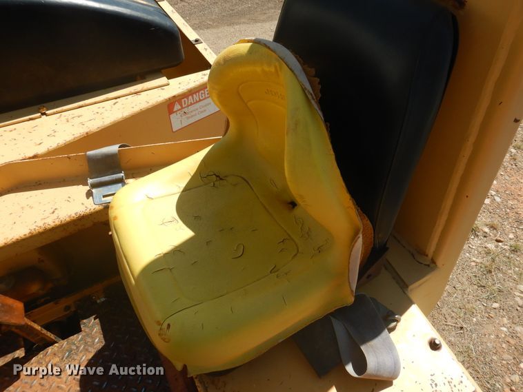 image for item HO9849 1996 Hypac C530A  pneumatic roller