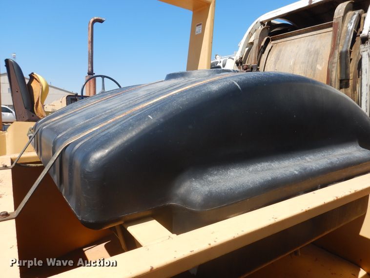 image for item HO9849 1996 Hypac C530A  pneumatic roller