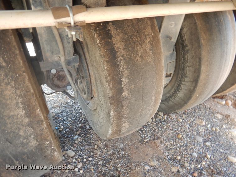 image for item HO9849 1996 Hypac C530A  pneumatic roller