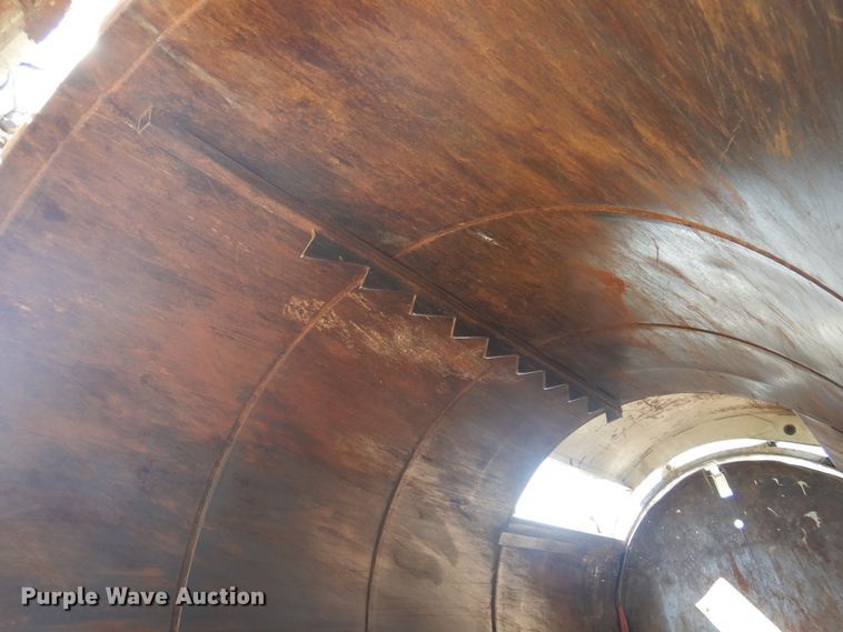 image for item HO9850 2005 Freightliner Business Class M2  refuse truck