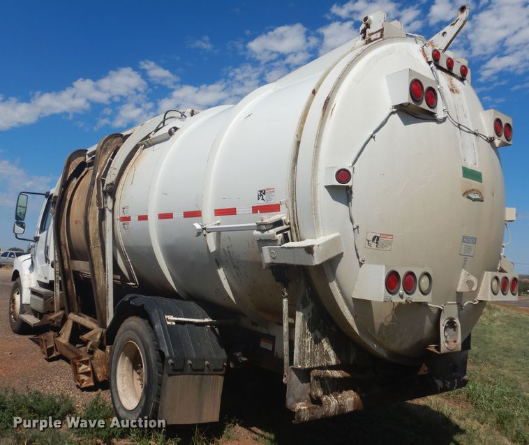 image for item HO9851 2008 Freightliner Business Class M2  refuse truck