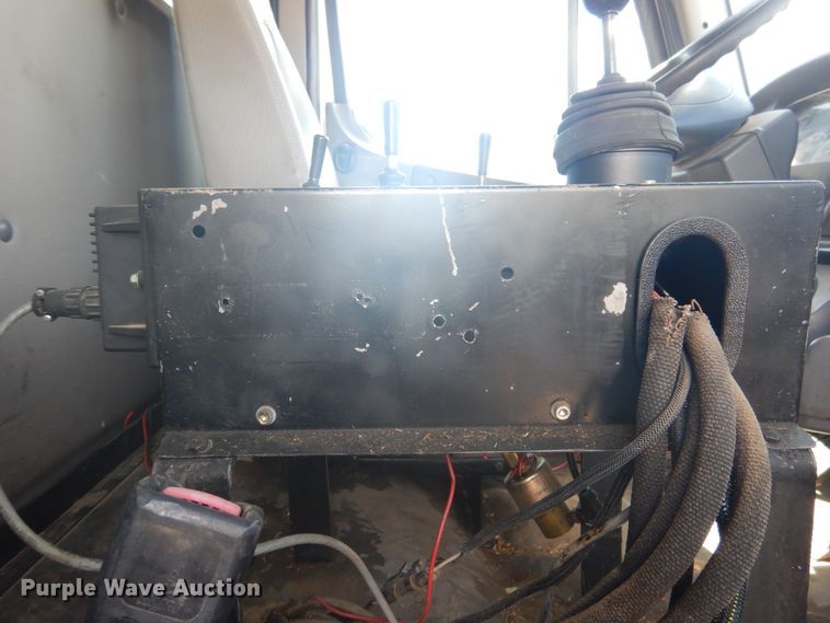 image for item HO9851 2008 Freightliner Business Class M2  refuse truck