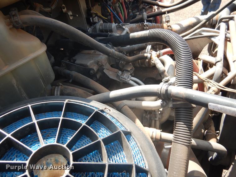 image for item HO9851 2008 Freightliner Business Class M2  refuse truck