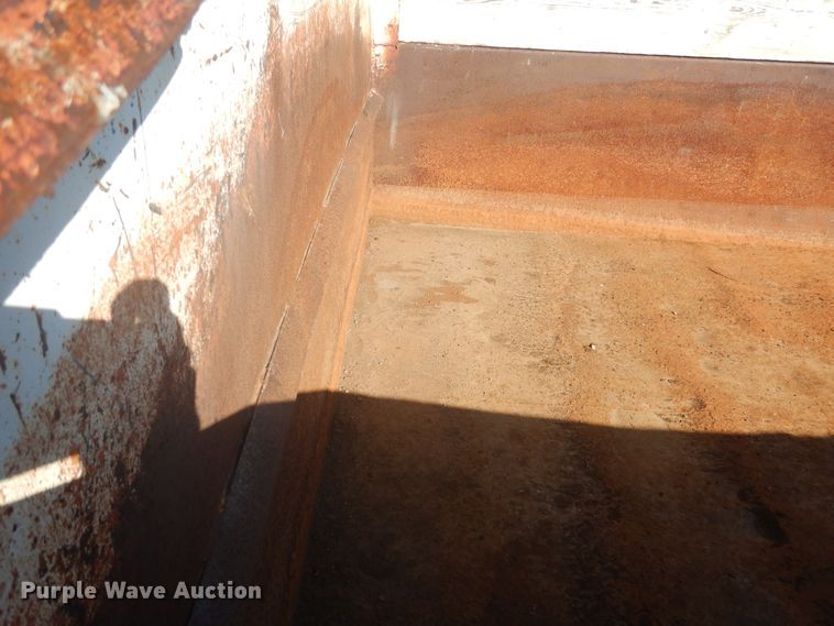 image for item HO9853 1994 Ford F800  dump truck