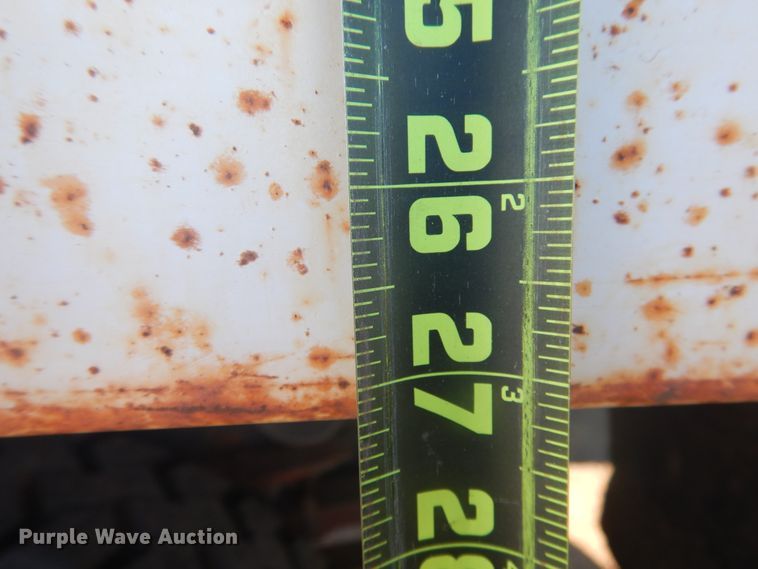 image for item HO9853 1994 Ford F800  dump truck