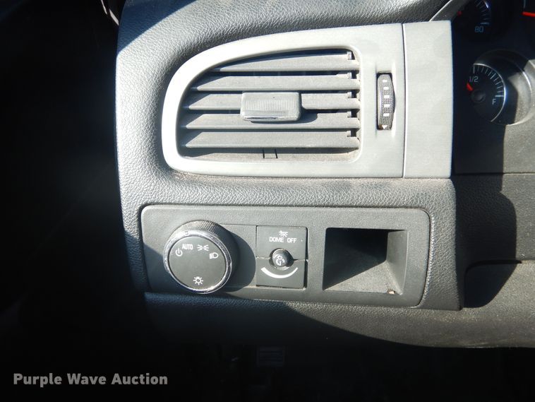 image for item HO9854 2012 Chevrolet Tahoe Police  SUV