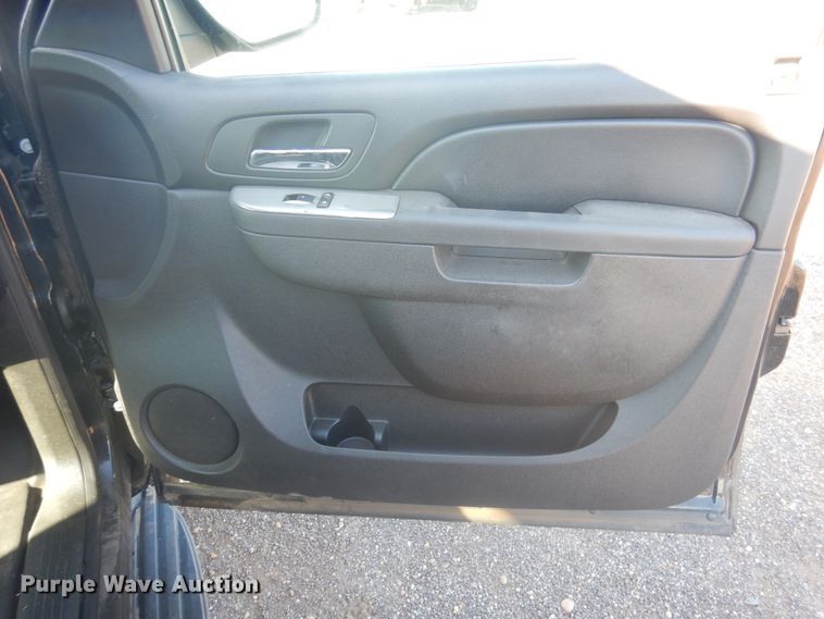 image for item HO9854 2012 Chevrolet Tahoe Police  SUV