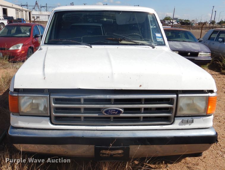 image for item HO9861 1988 Ford F150  pickup truck