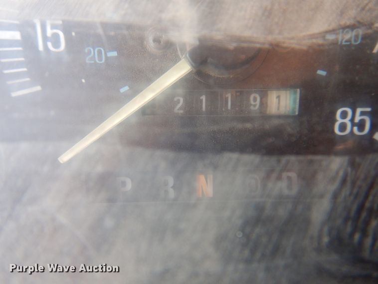 image for item HO9861 1988 Ford F150  pickup truck