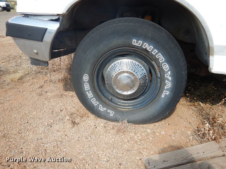 image for item HO9861 1988 Ford F150  pickup truck