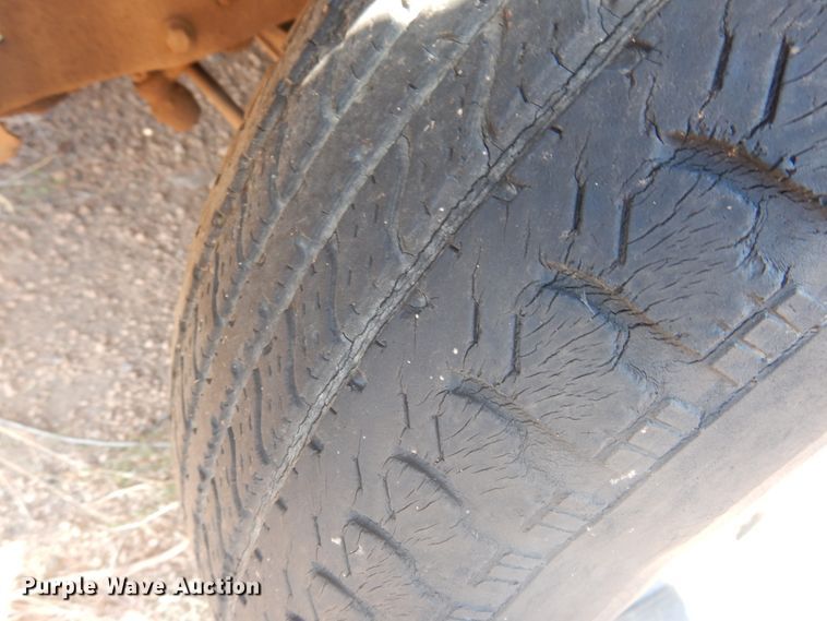 image for item HO9861 1988 Ford F150  pickup truck