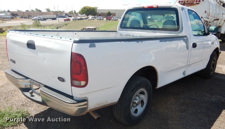 image for item HO9865 1998 Ford F150  pickup truck