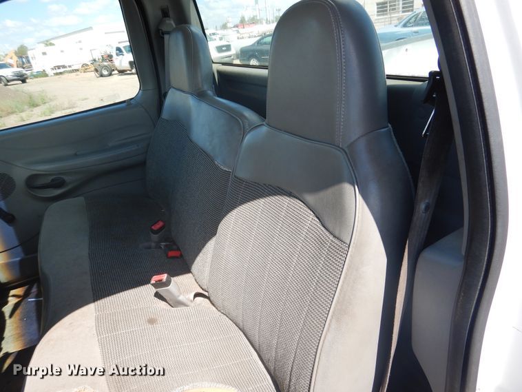 image for item HO9865 1998 Ford F150  pickup truck