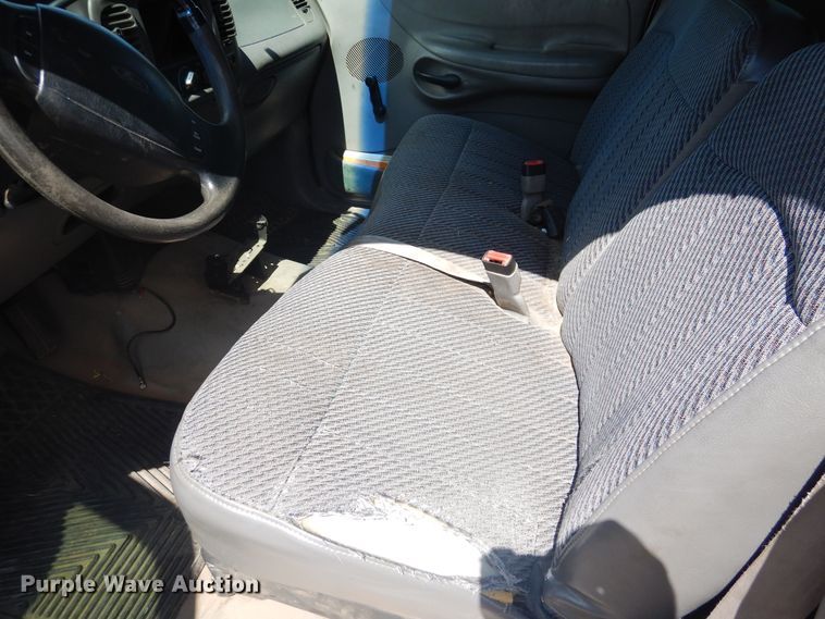 image for item HO9866 1997 Ford F250  SuperCab pickup truck