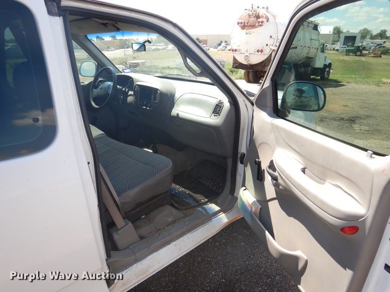 image for item HO9866 1997 Ford F250  SuperCab pickup truck