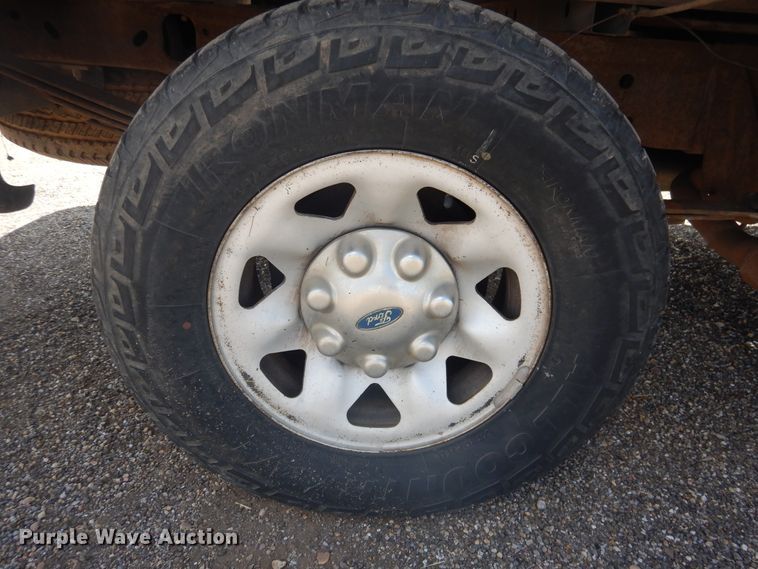 image for item HO9866 1997 Ford F250  SuperCab pickup truck