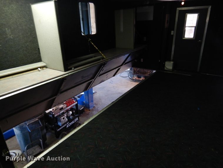 image for item HO9869 1988 Ford Cargo 7000  command center rescue truck