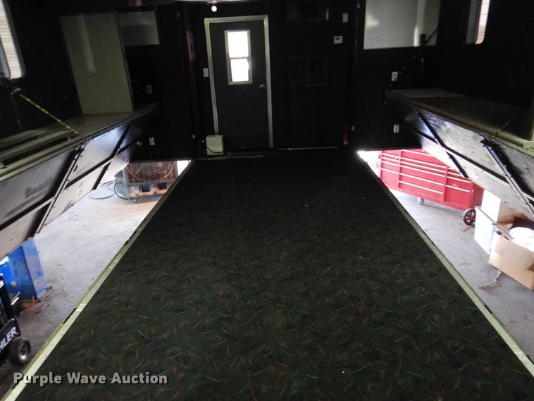 image for item HO9869 1988 Ford Cargo 7000  command center rescue truck