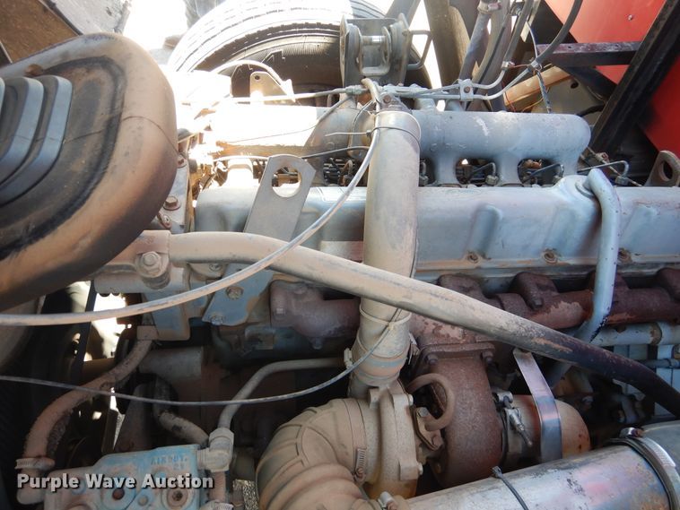 image for item HO9869 1988 Ford Cargo 7000  command center rescue truck