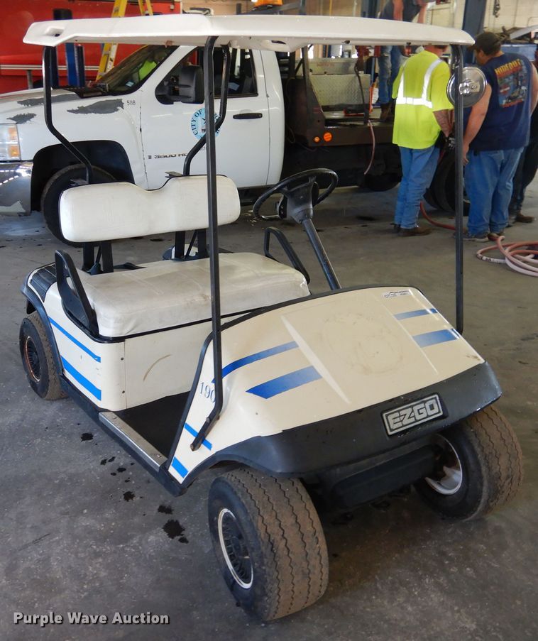 image for item HO9871 2000 Ez-go 02M94 golf cart