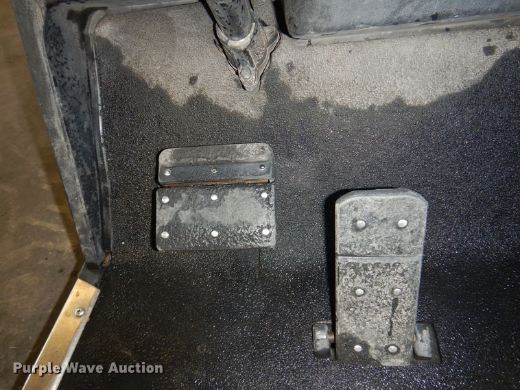 image for item HO9871 2000 Ez-go 02M94 golf cart