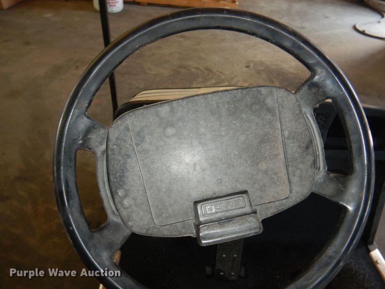 image for item HO9871 2000 Ez-go 02M94 golf cart