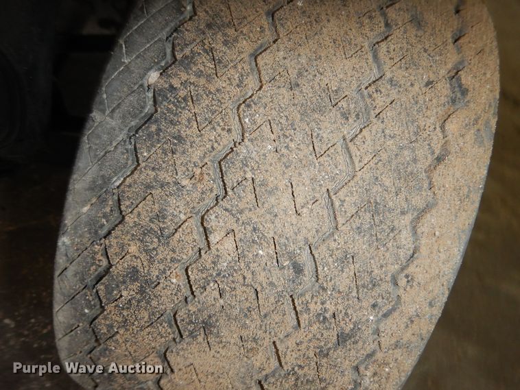 image for item HO9871 2000 Ez-go 02M94 golf cart