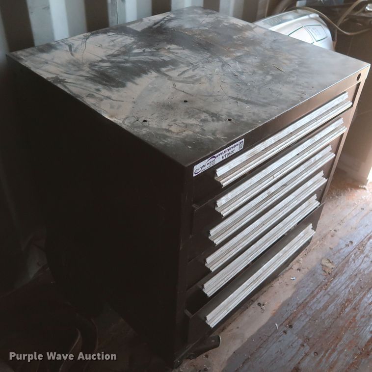 image for item HT9507 Toolbox with tools