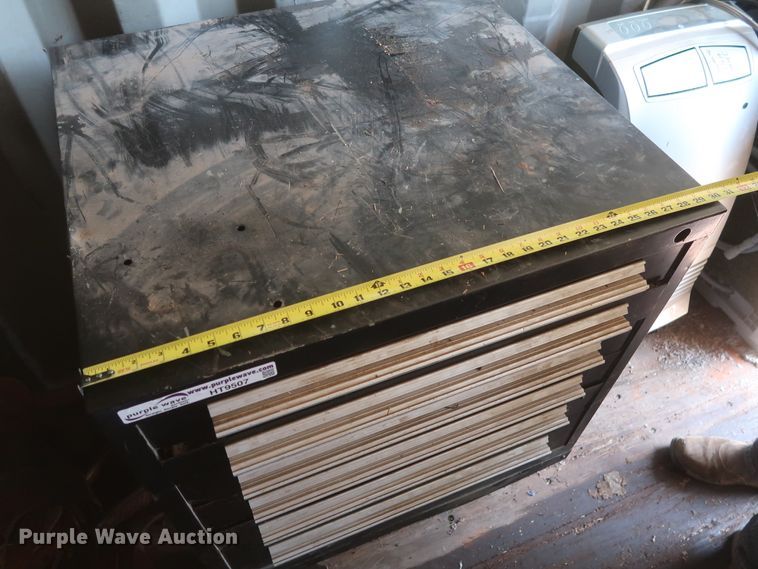 image for item HT9507 Toolbox with tools