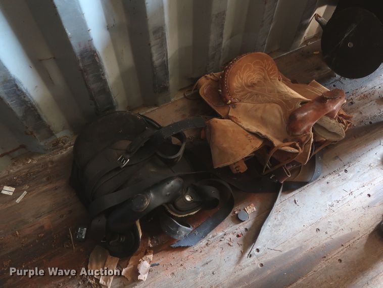 image for item HT9509 (3) equestrian horse saddles