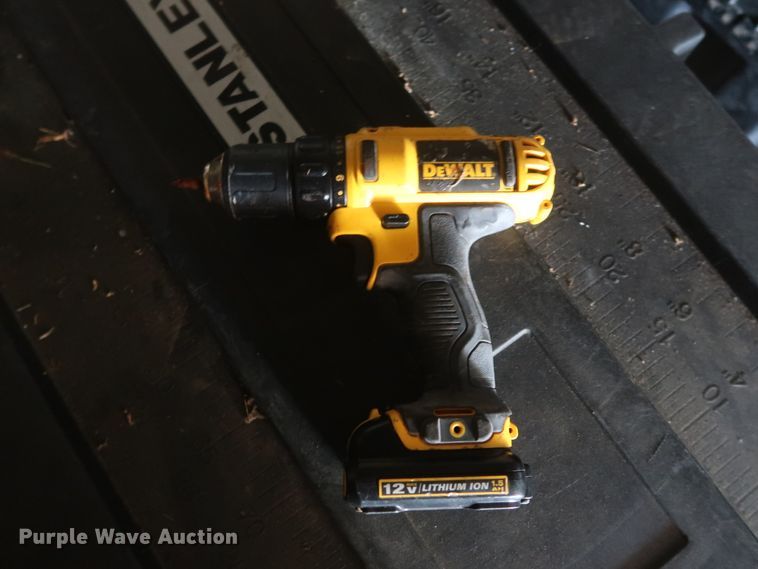 image for item HT9517 Electric drills, nail guns, grinders, and bits