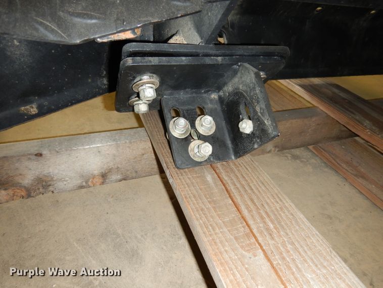 image for item HV9459 Thunderstruck grill guard