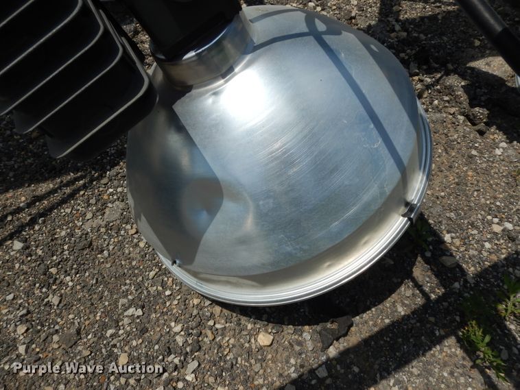 image for item HV9489 (2) sections of Halide ballfield lights