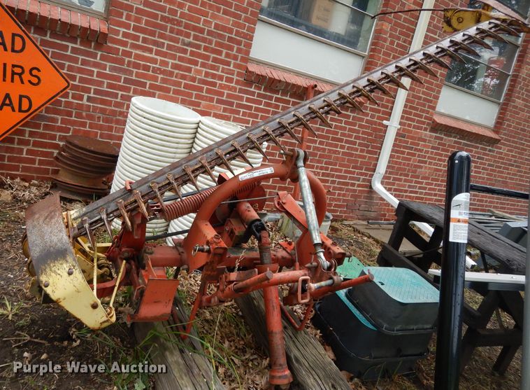 image for item HY9514 New Holland 451 sickle mower