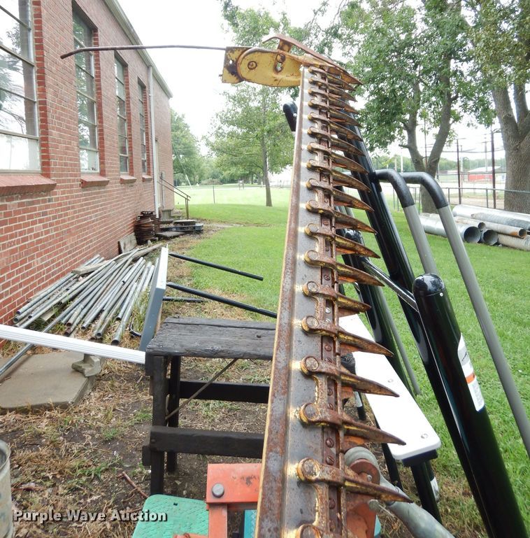 image for item HY9514 New Holland 451 sickle mower