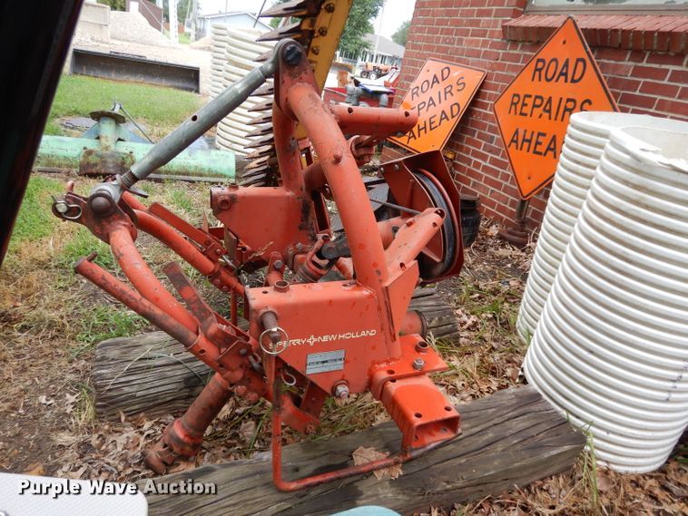 image for item HY9514 New Holland 451 sickle mower