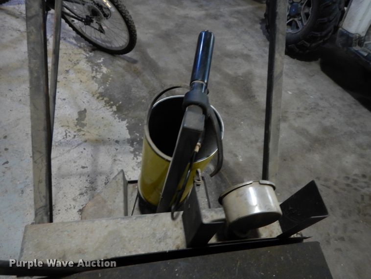 image for item HY9515 Asphalt crack sealer pot