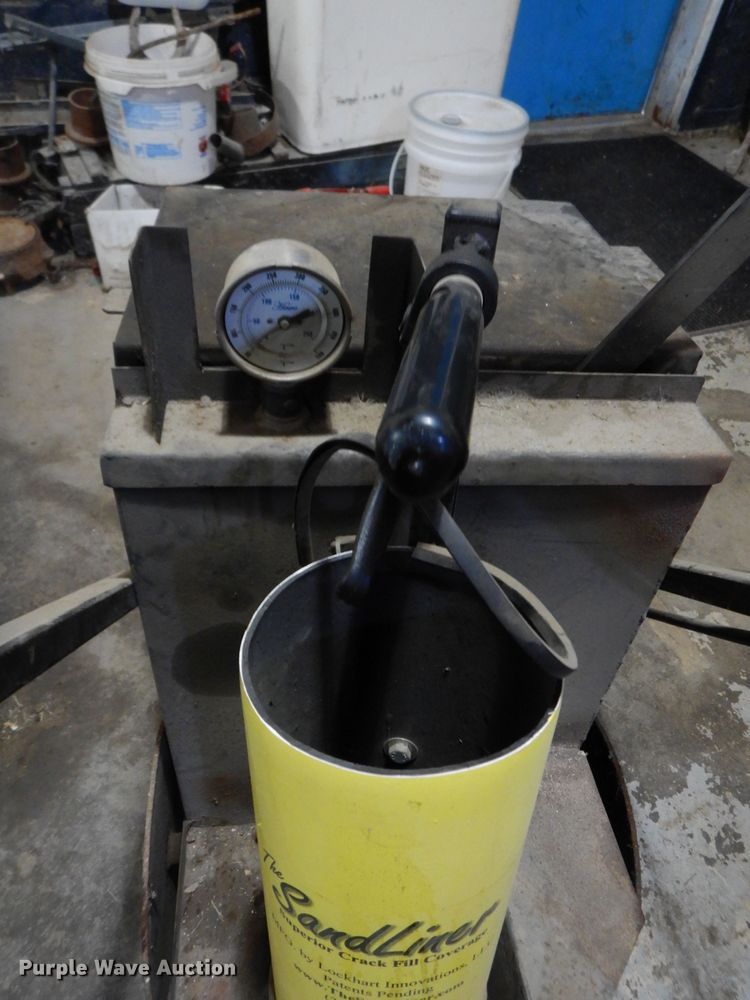 image for item HY9515 Asphalt crack sealer pot