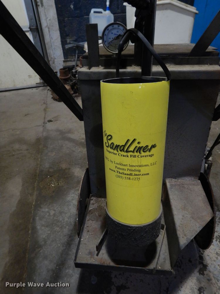 image for item HY9515 Asphalt crack sealer pot