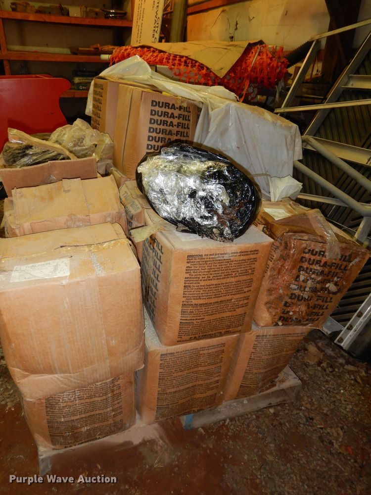 image for item HY9515 Asphalt crack sealer pot