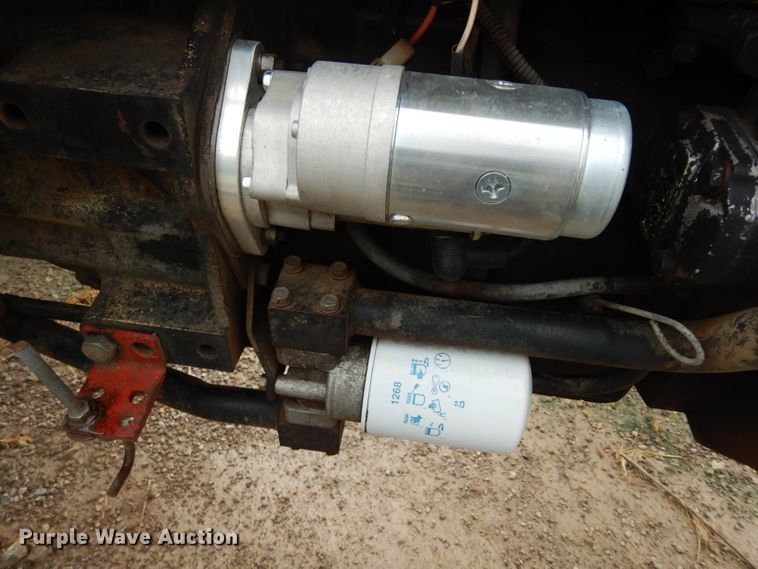 image for item HY9518 1982 Allis Chalmers 6140  tractor