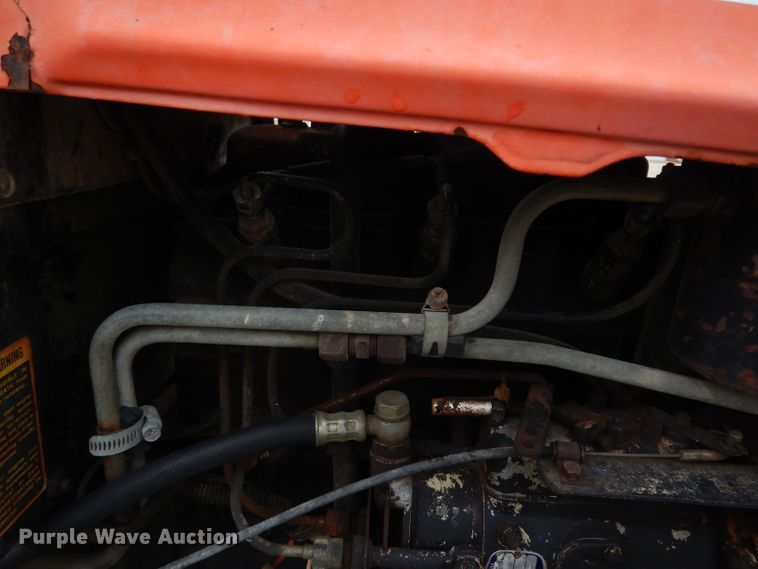 image for item HY9518 1982 Allis Chalmers 6140  tractor