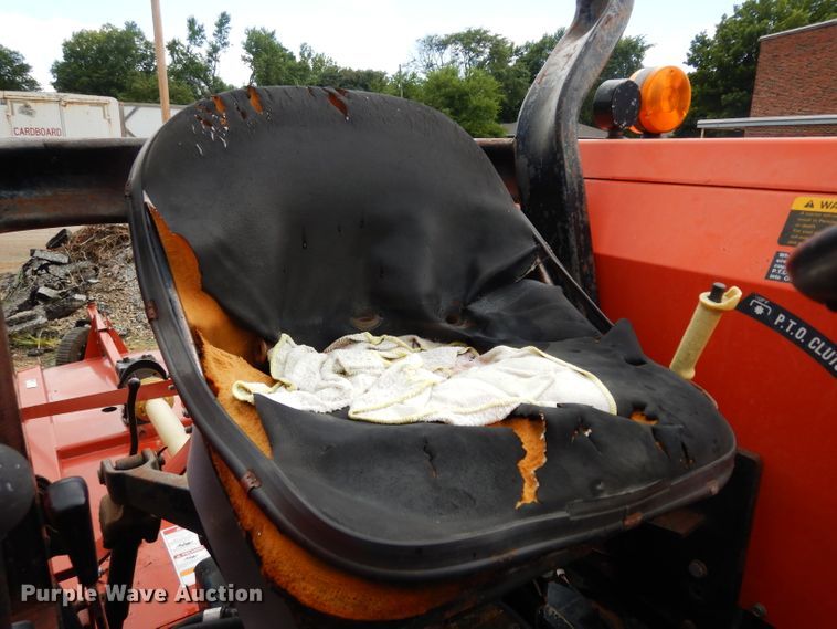 image for item HY9518 1982 Allis Chalmers 6140  tractor