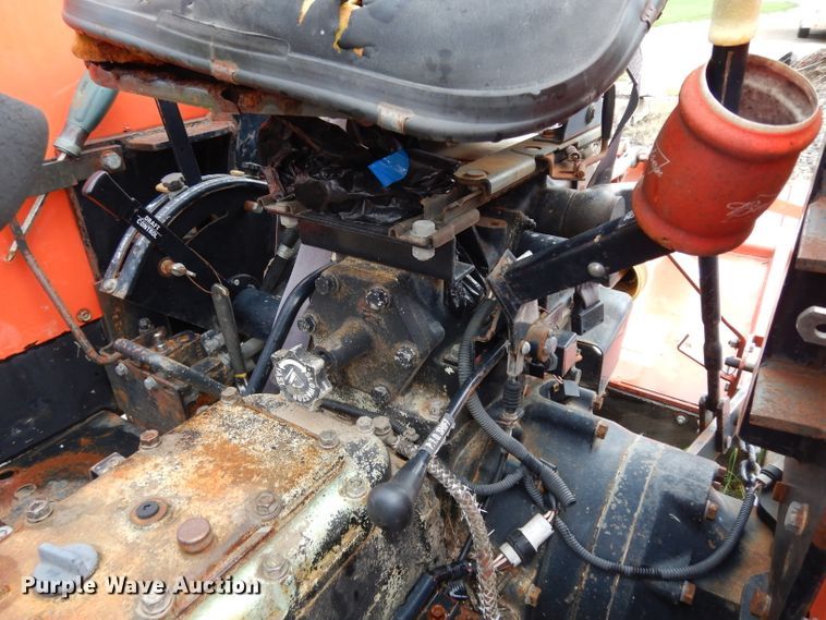 image for item HY9518 1982 Allis Chalmers 6140  tractor