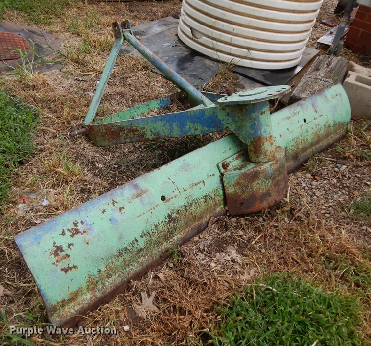 image for item HY9518 1982 Allis Chalmers 6140  tractor