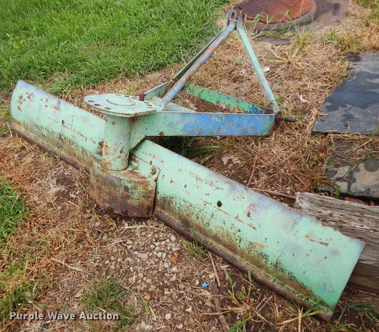 image for item HY9518 1982 Allis Chalmers 6140  tractor